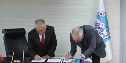 Başkan Büyükkılıç, Kartal Katlı Kavşağı için besmeleyi çekti, imzayı attı