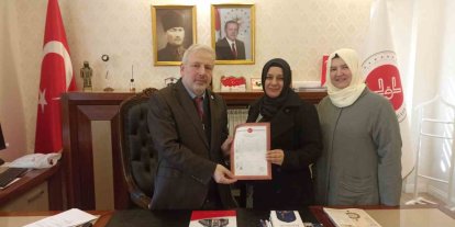 Yalova’da şehit eşi evini Diyanet Vakfına bağışladı