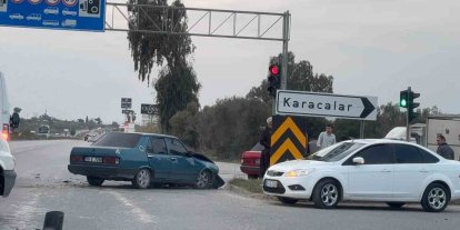Tofaş’ın kırmızı ışık ihlaliyle gelen kaza kamerada