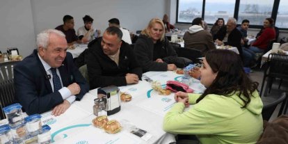 Başkan Şadi Özdemir, vatandaşlarla iftarda buluştu