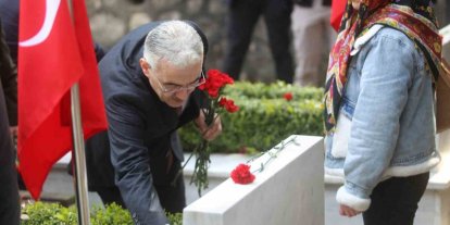 Bursa protokolünden Pınarbaşı Şehitliği’ne anlamlı ziyaret