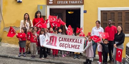 Efeler Belediyesi’nin tarihi mekanları Çanakkale Zaferi’nin yıldönümünde minikleri ağırladı
