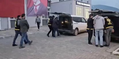 Bursa’da 3 kişinin yaralandığı çatışmanın failleri yakalandı