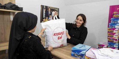 Mersin’de dar gelirli ailelerin çocuklarına bayramlık desteği