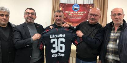 Kağızman Spor Kulübü’nden Milletvekili Çalkın’a Hediye