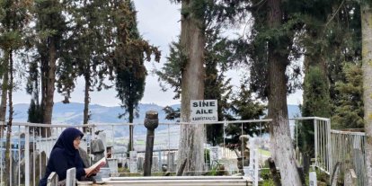 Bayram öncesi mezarlıklarda duygu seli