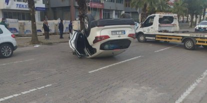 Marmaris’te otomobil takla attı: 2 kişi hafif yaralandı