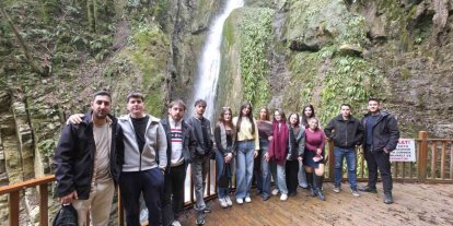 Hukuk öğrencileri Akçakoca’yı gezdi