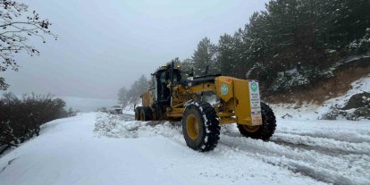 Spil Dağı Milli Parkında kar mesaisi