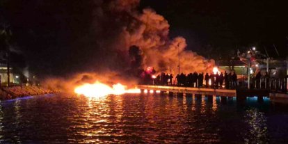 Bodrum’da milyonluk tekneler alev alev yanıyor