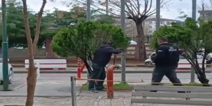 Hastane bahçesindeki madde bağımlısı görenleri korkuttu