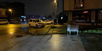 14 yaşında çocuk, otobüs durağında silahla vurulmuş halde bulundu