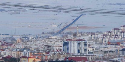 Kar Doğu’yu terk etmiyor, uzmanlar çığ, buzlanma ve don uyarısı yaptı