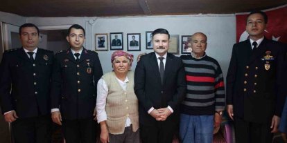 Gökçeada Kaymakamı Acar’dan Gazi ailesine bayram ziyareti