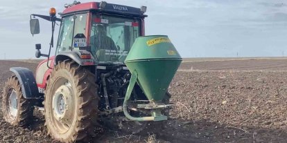 Adilcevaz’da arpa ekimine başlandı