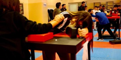 Bilecik’te Bilek Güreşi Yıldızlar İl Birinciliği tamamlandı