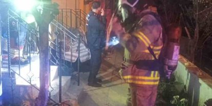 Altınoluk’ta ev yangını: 2 kişi dumandan etkilendi