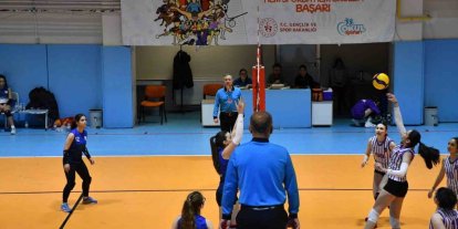 Yıldız Kızlar Voleybol Kulüp Müsabakaları sona erdi
