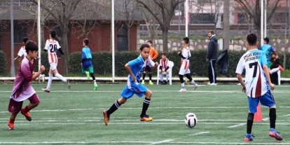 Körfez’de 250 öğrenci şampiyonluk için yarışıyor