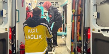 Yüksekten düşen kız çocuğu hayatını kaybetti