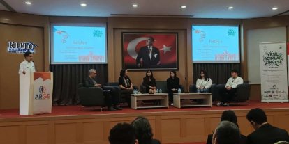 Kütahyalı öğrenciler "Yeşil Adımlar Zirvesi"nde göz doldurdu