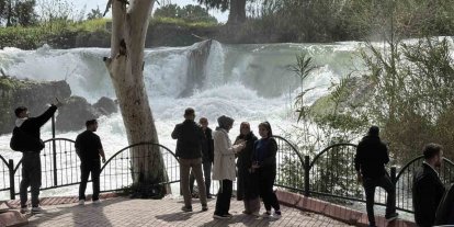 Tarsus Şelalesi’ne yağış sonrası ziyaretçi akını