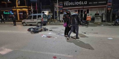 Otomobille çarpışan motosikletin sürücüsü ağır yaralandı