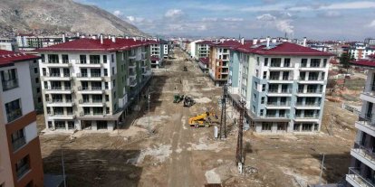 Büyükşehir, Elbistan Hacı Esat Efendi Caddesi’ni 30 milyonluk yatırımla yeniliyor