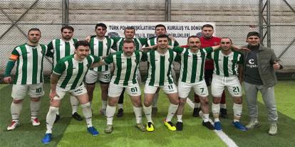 Kars Emniyeti Yarı Finalde