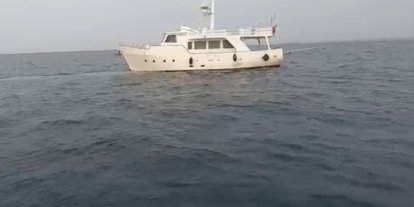 İtalya rotasındaki özel teknede düzensiz göçmen operasyonu