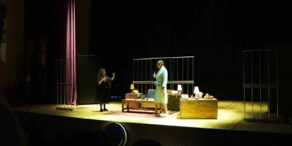 Turgutlu’da ‘Aşk-ı Müebbet’ oyununa büyük ilgi