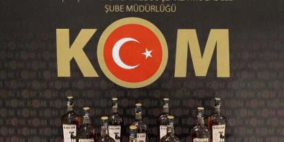 Bayburt’ta 10 litre kaçak alkol ele geçirildi