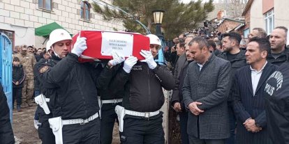 Kalp krizi sonucu hayatını kaybeden Bayburtlu polis toprağa verildi