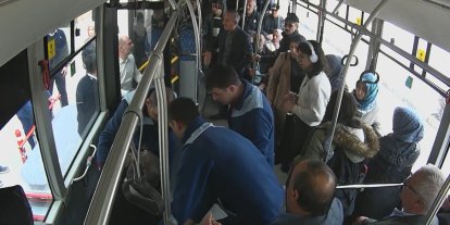 Elazığ’da otobüs şoförü rahatsızlanan yolcuyu hastaneye yetiştirdi