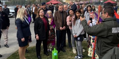 Germencik’te hem fidan diktiler hem de dağıttılar