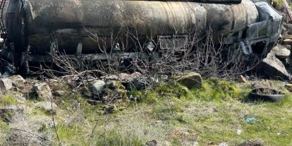 Uşak’ta mazot yüklü tanker alev alev yandı: 1 ölü