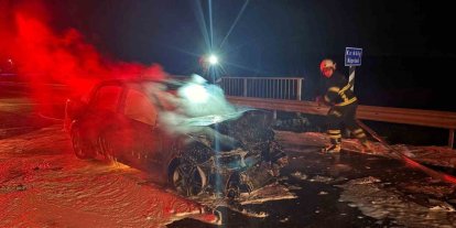 Lüleburgaz’da zincirleme kaza: 2 yaralı, 1 otomobil yandı