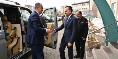 Ağrı Valisi Bozkurt’tan Erzurum’da yoğun temas trafiği