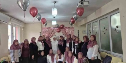 71 Evler Merkez Cami Kur’an Kursunda Hafızlık İcazet Merasimi yapıldı