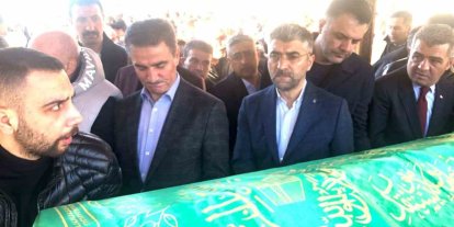 Fatih Kutlu öğretmen son yolculuğuna uğurlandı