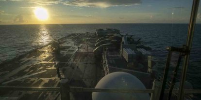 ABD ordusu: "3 bin 500 personel taşıyan amfibi hücum gemisi USS Tripoli Orta Doğu’da"