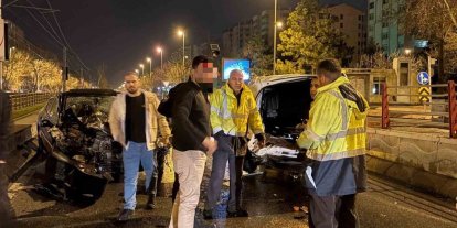 Kaza yapan ehliyetsiz ve alkollü sürücüyü, polis tedaviye ikna etti