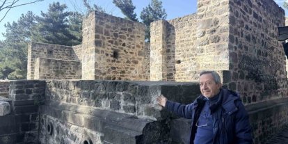 Niksar Kalesi zamana meydan okuyor