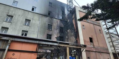Arnavutköy’de korkutan fabrika yangını
