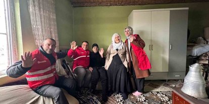 Kızılay Muradiye Şubesinden yaşlılar ziyaret