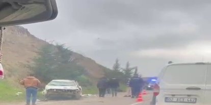 Kayganlaşan yolda otomobil takla attı: 1 yaralı