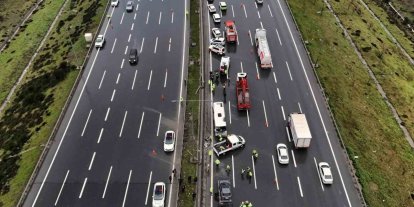 Kuzey Marmara Otoyolu’nda 1 polisin şehit olduğu kaza yeri havadan görüntülendi