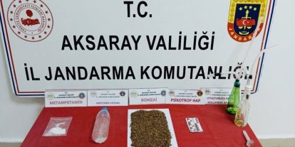 Uyuşturucu taciri uyuşturucularla birlikte yakalandı