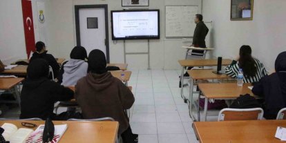 Haliliye’de gençler geleceğe eğitimle hazırlanıyor