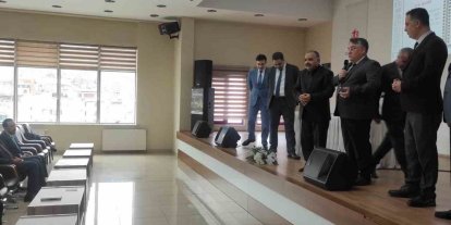 BEUN Rektörü Özölçer, hacı adayları için düzenlenen eğitim seminerine katıldı